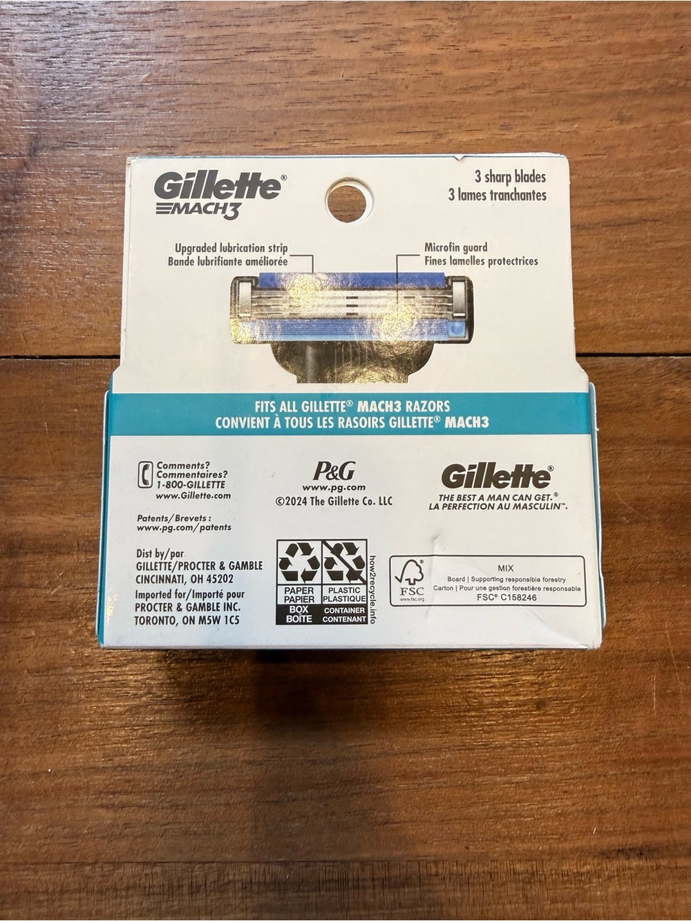 Gillette Mach 3 Refillable Razors 4 Pack - Picture 5 of 5
